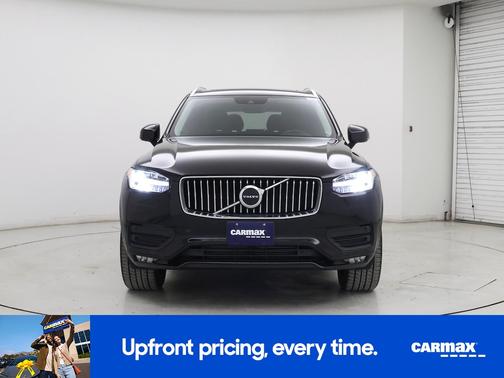 2020 Volvo XC90 T5 Momentum