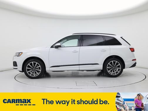 2023 Audi Q7 Premium Plus
