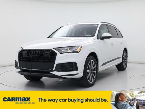 2023 Audi Q7 Premium Plus
