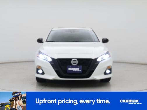 2022 Nissan Altima SR