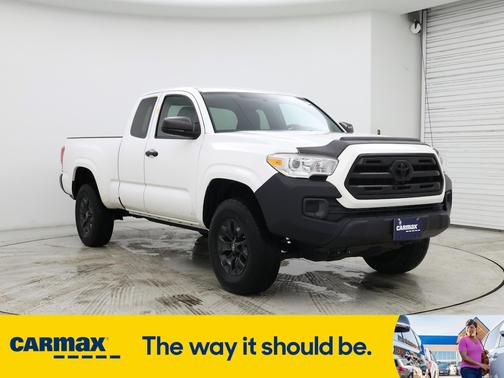 2017 Toyota Tacoma SR