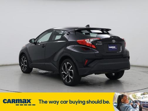 2022 Toyota C-HR XLE