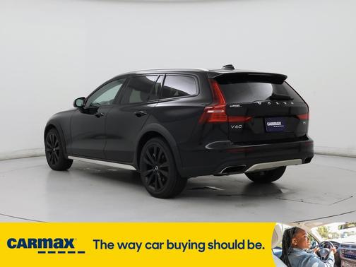 2020 Volvo V60 Cross Country T5