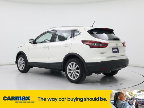 2022 Nissan Rogue Sport SV