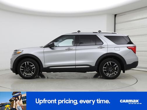 Gray 2024 Ford Explorer Limited