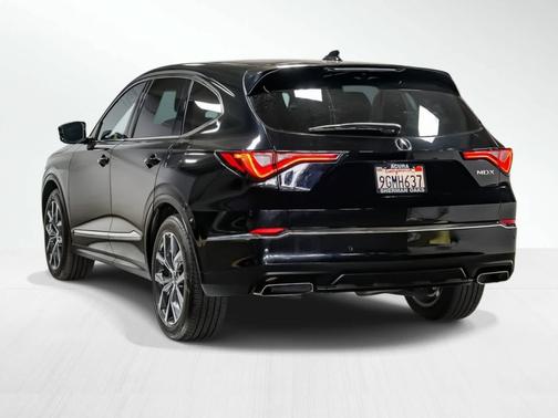 Majestic Black Pearl 2023 Acura MDX