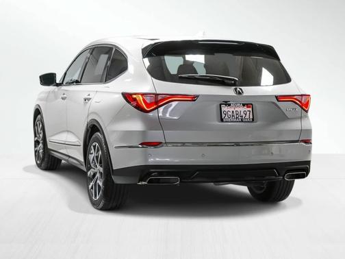 2023 Acura MDX 