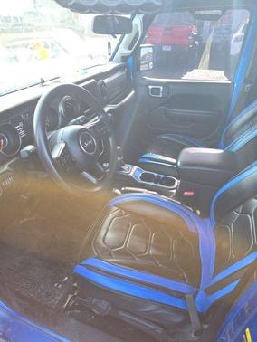 Hydro Blue Pearlcoat 2022 Jeep Gladiator Sport