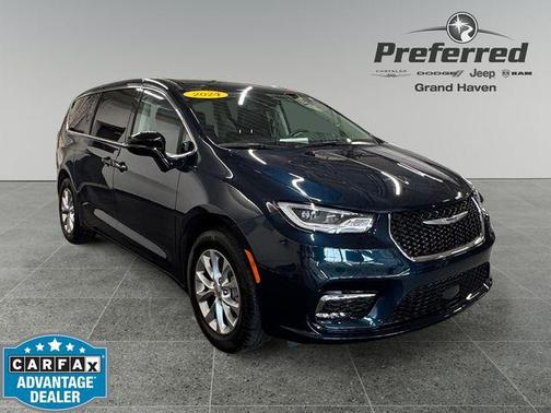 Fathom Blue Pearlcoat 2024 Chrysler Pacifica Touring-L