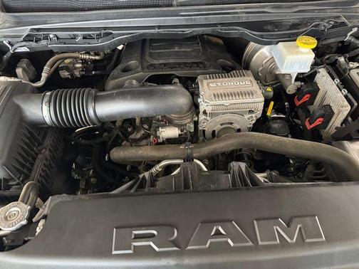 Diamond Black 2022 RAM 1500 Big Horn