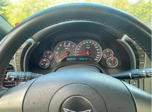 Smokin Asphalt 2006 Chevrolet Corvette Base