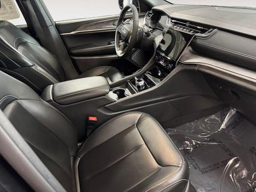 Diamond Black 2024 Jeep Grand Cherokee L Limited