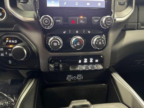 Diamond Black 2026 RAM 1500 Big Horn/Lone Star