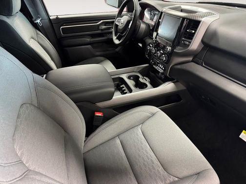 Diamond Black 2026 RAM 1500 Big Horn/Lone Star