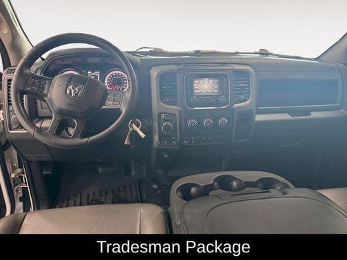Bright White Clearcoat 2022 RAM 1500 Classic Tradesman