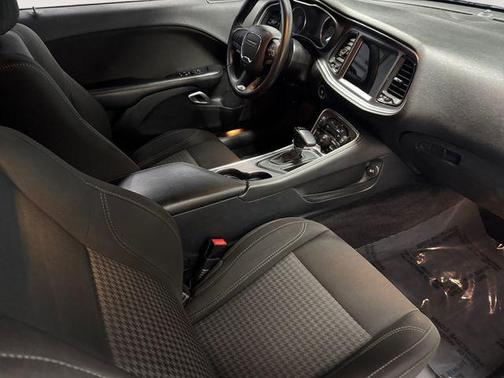 White Knuckle Clearcoat 2017 Dodge Challenger R/T