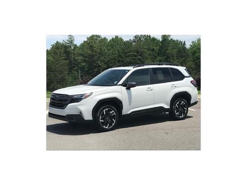 Crystal White Pearl 2026 Subaru Forester Limited