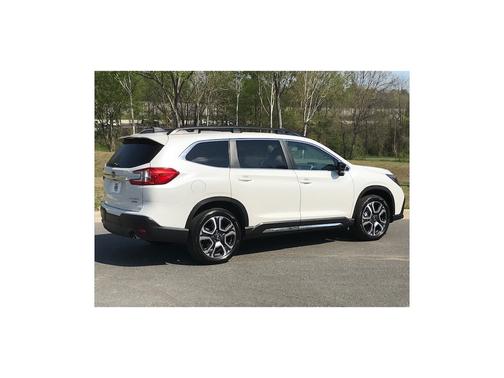 Crystal White Pearl 2025 Subaru Ascent Limited