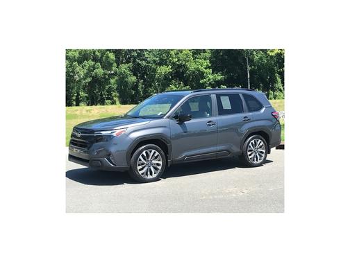 Magnetite Gray Metallic 2025 Subaru Forester Touring