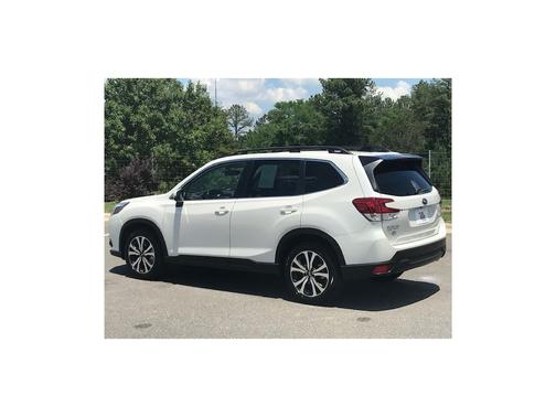 Crystal White Pearl 2024 Subaru Forester Limited