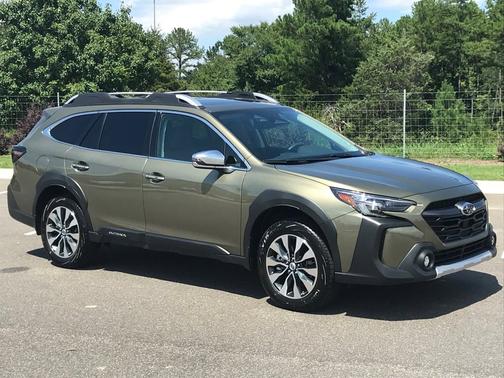2025 Subaru Outback Touring