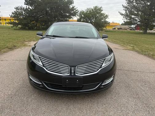 Tuxedo Black Metallic 2015 Lincoln MKZ Base