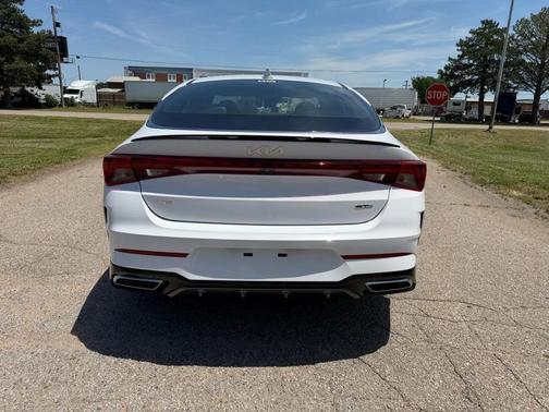 Glacial White Pearl 2023 Kia K5 GT-Line