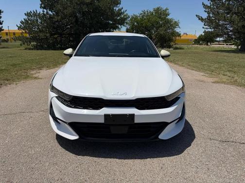 Glacial White Pearl 2023 Kia K5 GT-Line