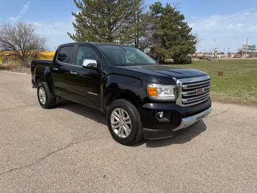 Onyx Black 2017 GMC Canyon SLT
