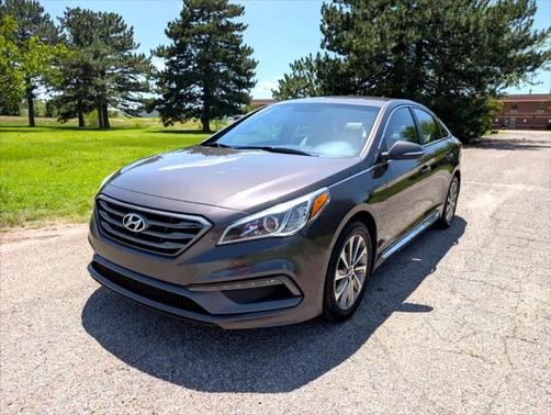 2017 Hyundai SONATA Sport