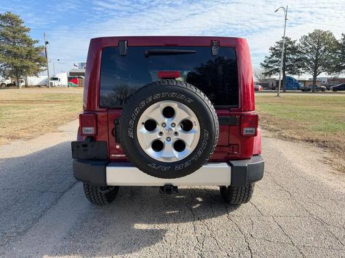 2013 Jeep Wrangler Unlimited Sahara