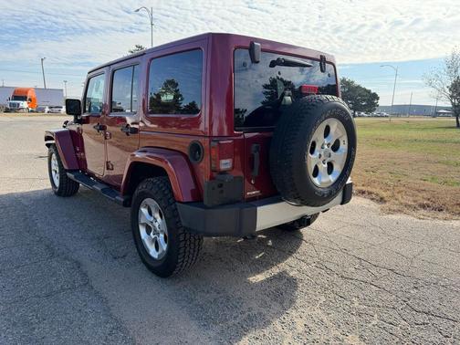 2013 Jeep Wrangler Unlimited Sahara