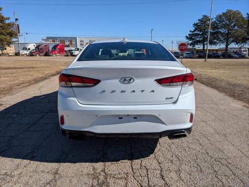 2018 Hyundai SONATA Limited 2.0T