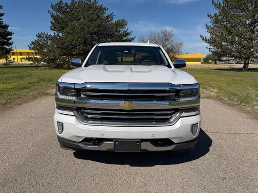2016 Chevrolet Silverado 1500 High Country