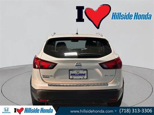 2017 Nissan Rogue Sport SL