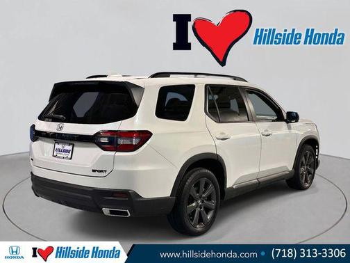 Platinum White Pearl 2023 Honda Pilot Sport