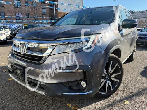 2019 Honda Pilot Touring 8-Passenger
