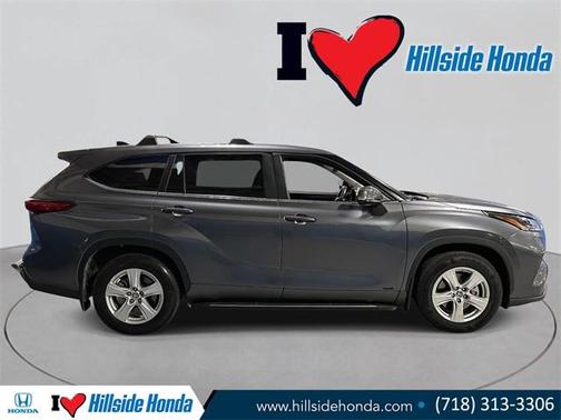 2023 Toyota Highlander Hybrid LE