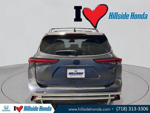 2023 Toyota Highlander Hybrid LE