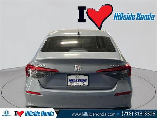 2022 Honda Civic Touring