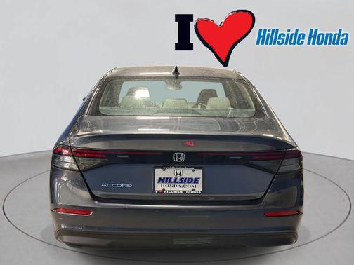 2023 Honda Accord LX 1.5T