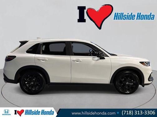 Platinum White Pearl 2024 Honda HR-V Sport