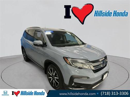 2022 Honda Pilot Touring 8-Passenger