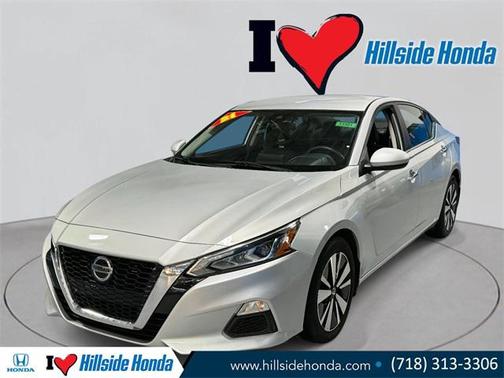 2021 Nissan Altima 2.5 SV