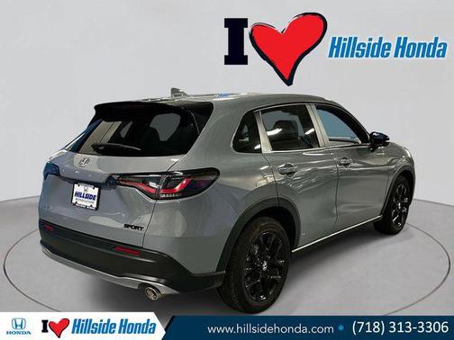 Urban Gray Pearl 2024 Honda HR-V Sport