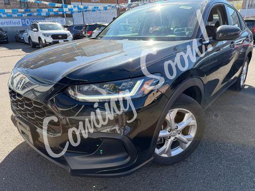 Crystal Black Pearl 2024 Honda HR-V LX