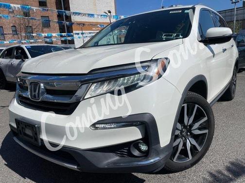 2019 Honda Pilot Touring 8-Passenger