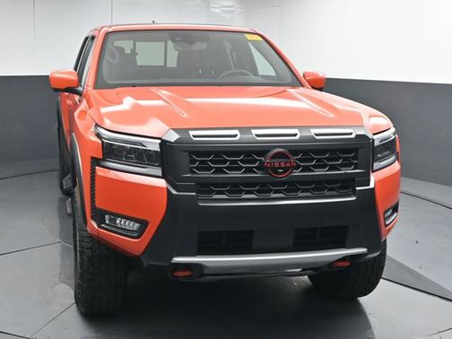 Afterburn Orang 2025 Nissan Frontier PRO-4X