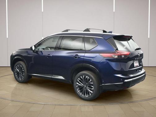 Deep Ocean Blue Pearl 2026 Nissan Rogue Platinum