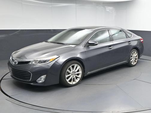 Magnetic Gray Metallic 2013 Toyota Avalon XLE Touring